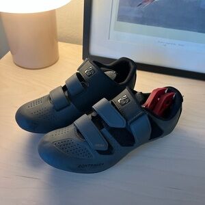 Bontrager Vostra Women’s Cycling Shoes in Grey